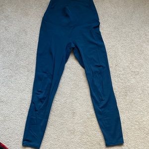 Lavento Womens 7/8 legging size small navy blue